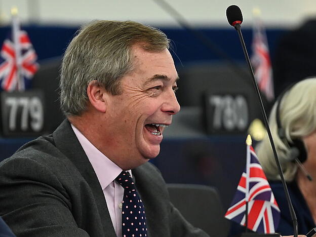 Brexit-Vorkämpfer Nigel Farage verabschiedet sich aus dem "Gefängnis EU"