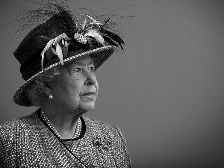 ARCHIV - Königin Elizabeth II. ist verstorben. Foto: Eddie Mulholland/PA Wire/dpa
