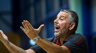 Es war zum Verzweifeln für den Schweizer Nationaltrainer Ilias Papatheodorou