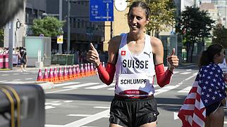 Fabienne Schlumpf strahlt nach ihrem 12. Platz